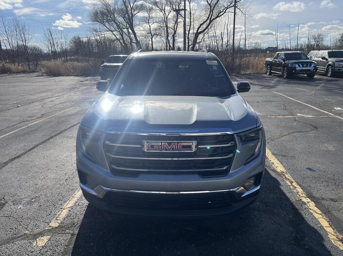 2025 GMC Acadia Elevation FWD w/HtdSeats HtdSteeringWheel AdptvCrz Milwaukee WI